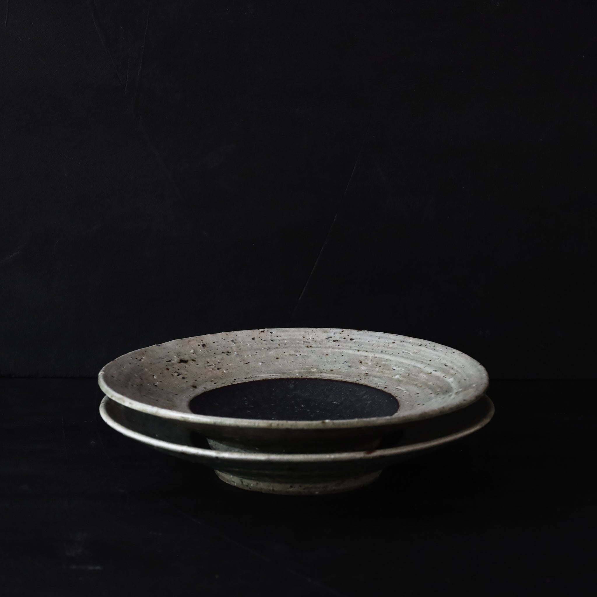 26-OM-6 7-sun Hakeme (Brushstroke) Plate – Two-Ton