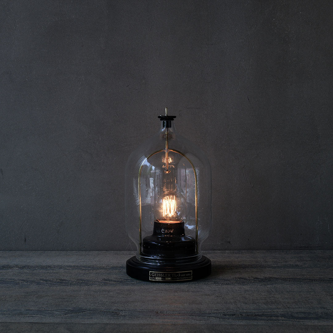 GEISSLER Table Lamp B