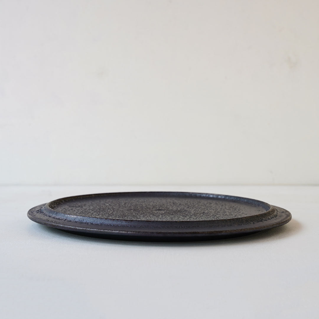 船串篤司 plate 黒