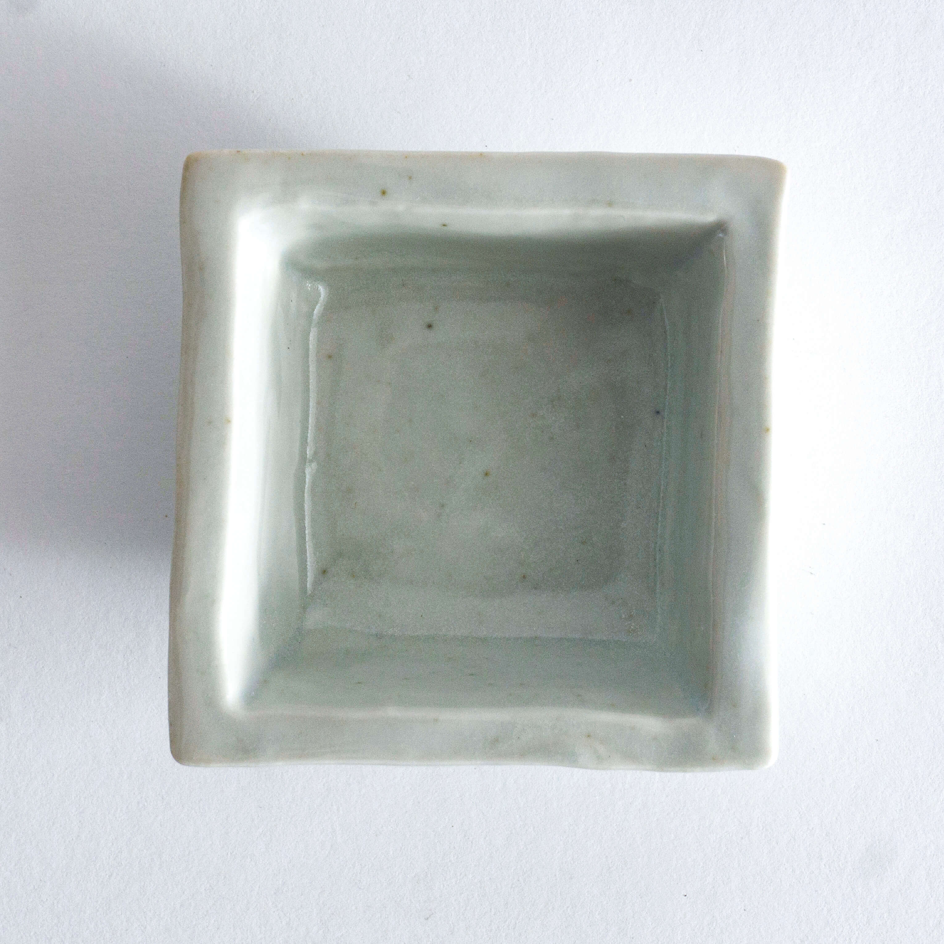 ◆Yazaemon Kiln - Small Square Mamebachi Bowls, Old White Porcelain (Gift Set of 4)