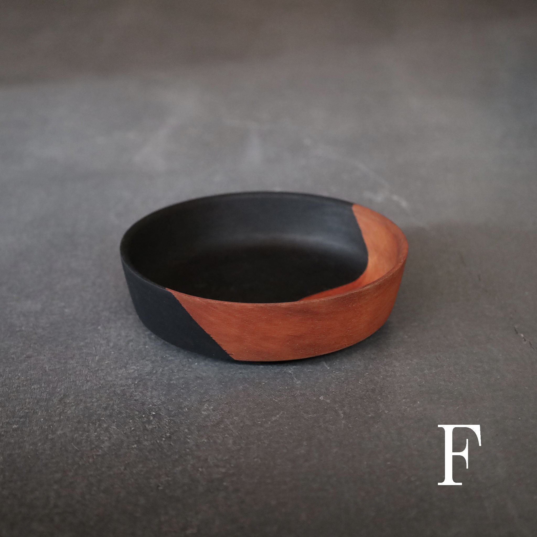 ●26-SD-8 GOKEZOKO Shallow Bowl - Botanical Dye