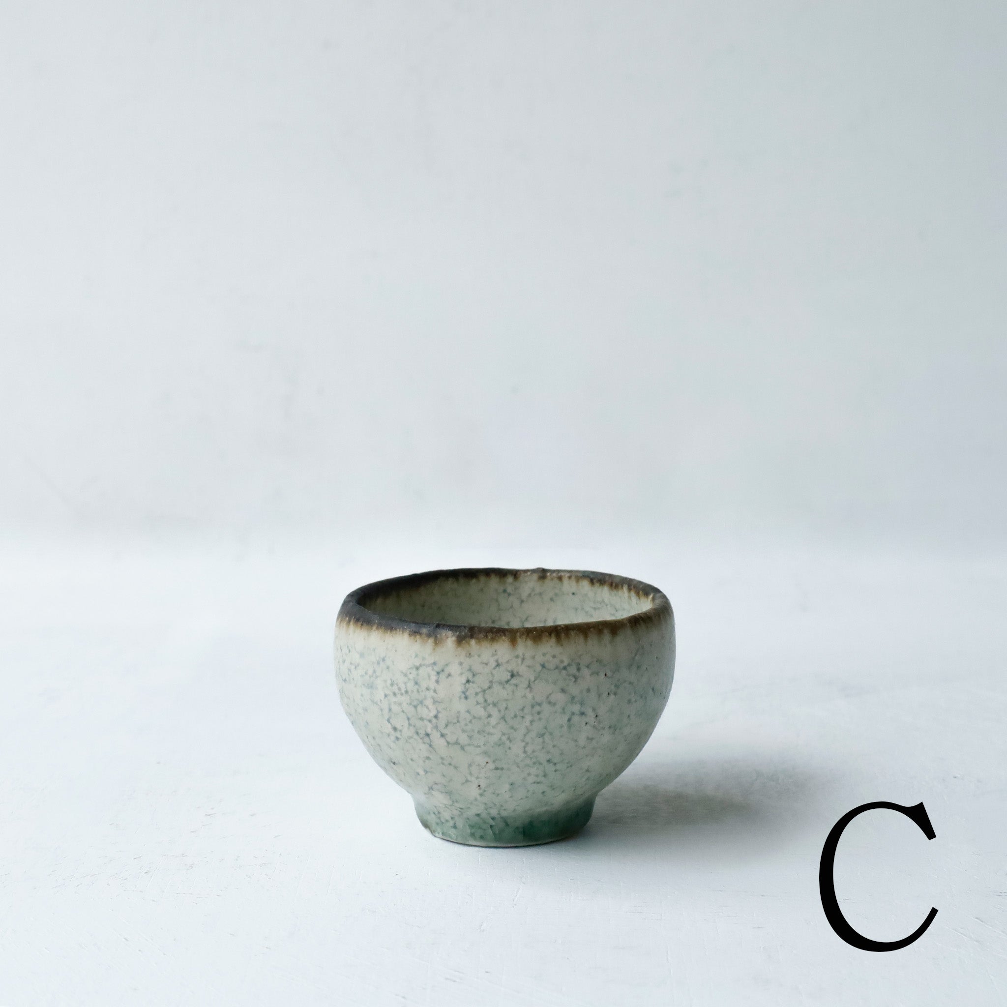●26-NT-36 Ash-Glazed Kohiki Sake Cup