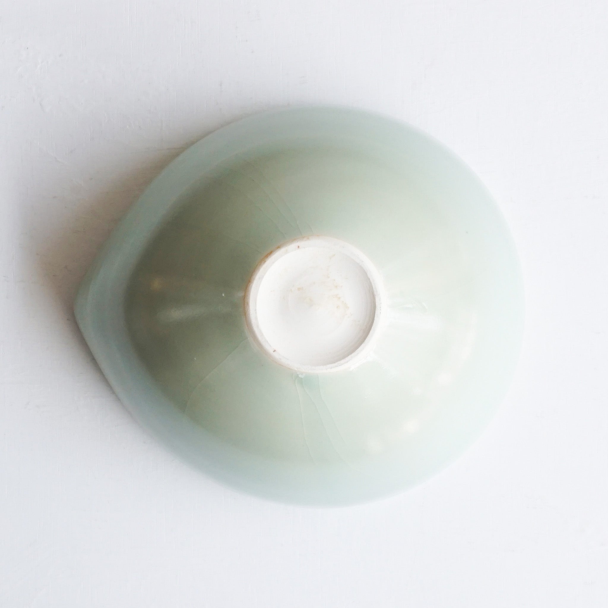 Almond Bowl S Sage Celadon