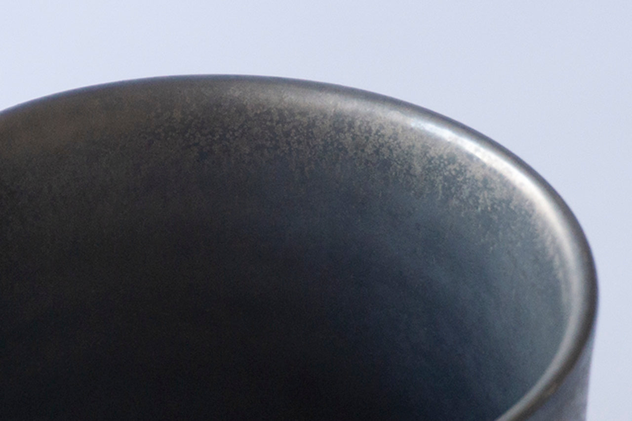 Teacup Mangan Silver Glaze