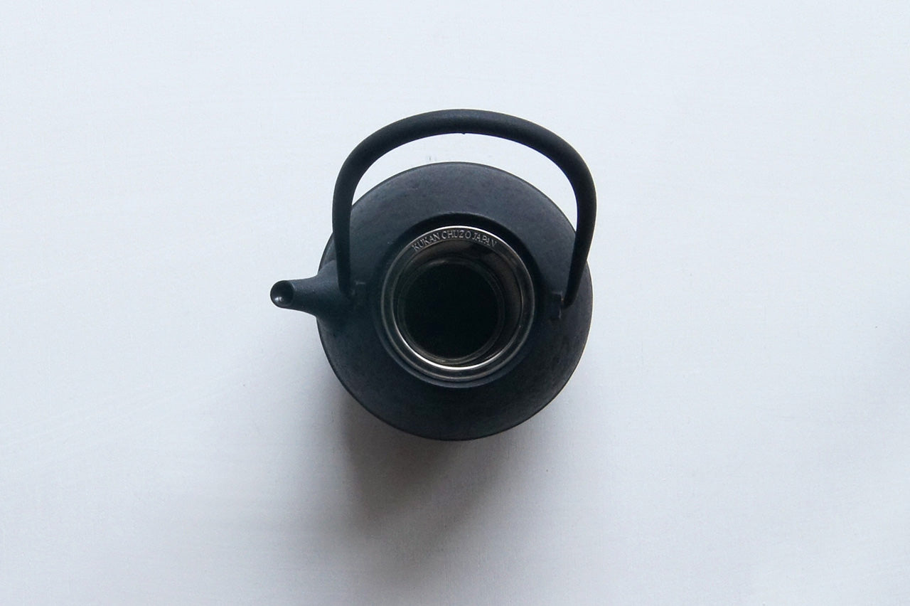 Kukan Chuzo / Egg Cast Iron Teapot S Black