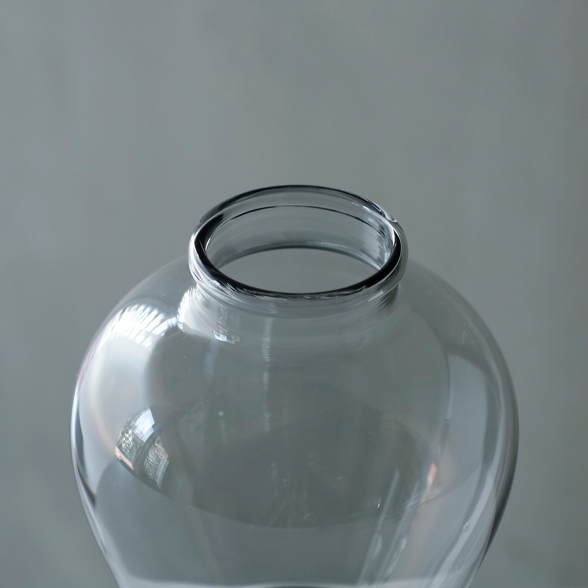 ●26-TE-118 蓋物 GRAY　C