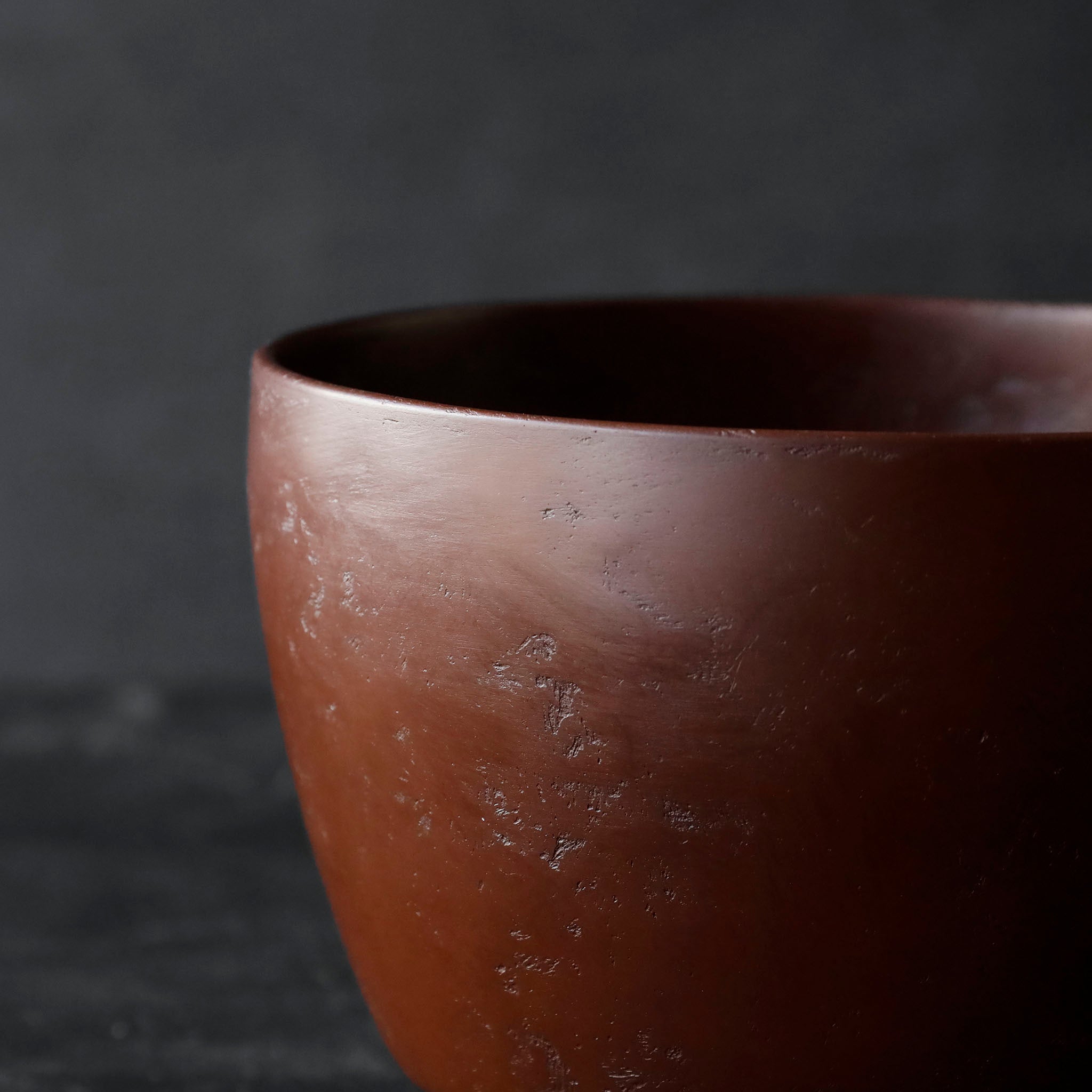 26-AS-8  Tsutsugata-wan (Cylindrical Large Bowl) – Red