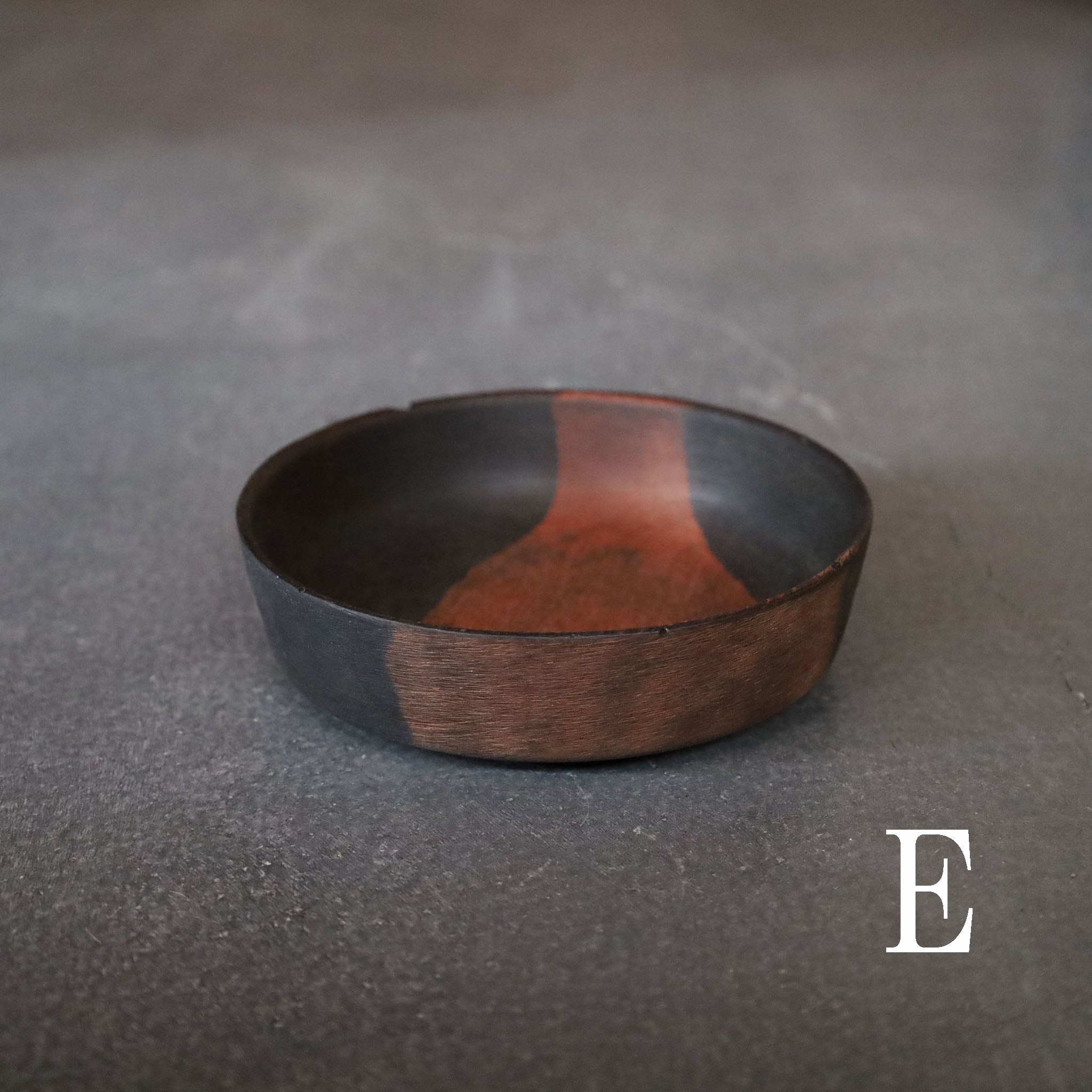 ●26-SD-8 GOKEZOKO Shallow Bowl - Botanical Dye