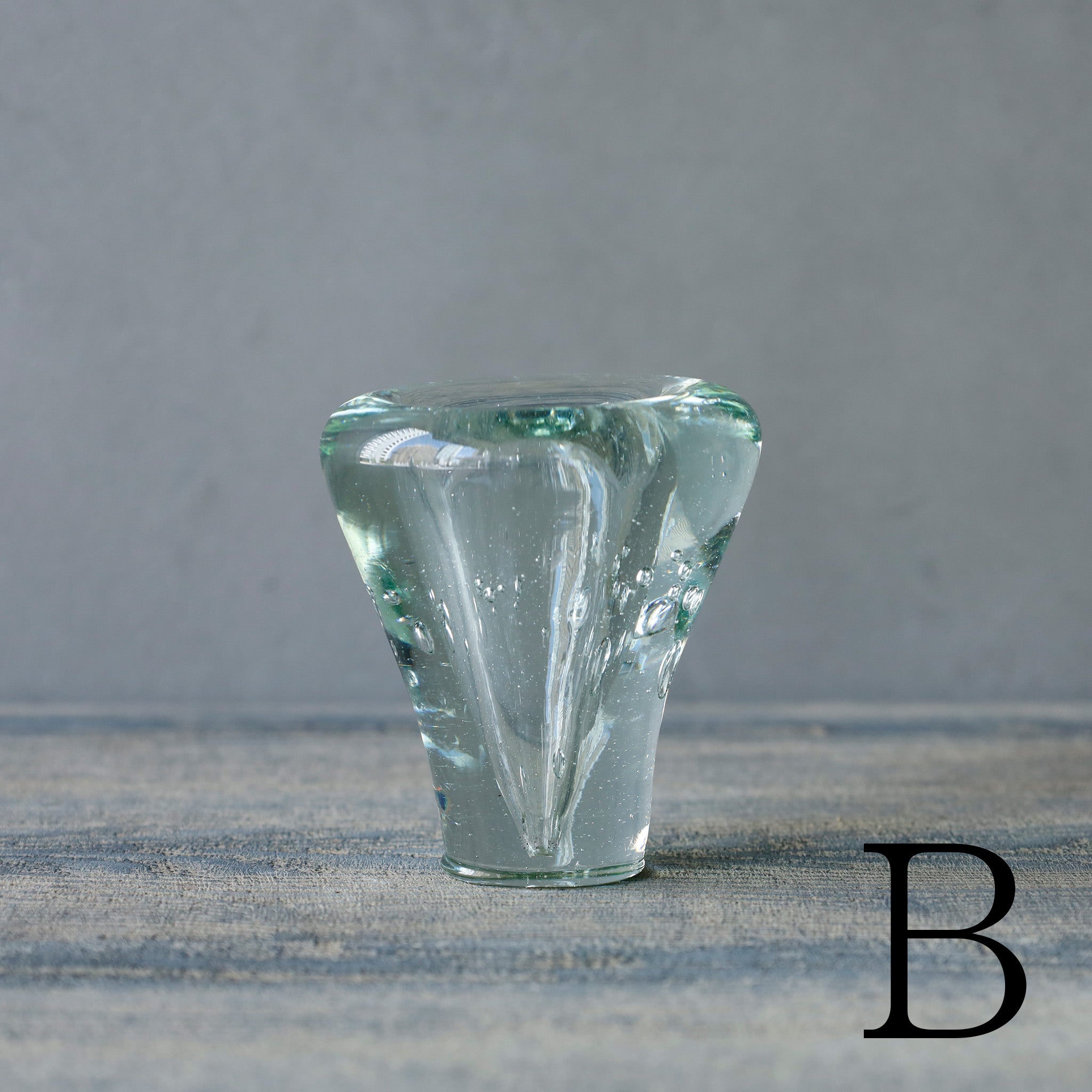 おおやぶみよ かたまりVASE 泡なし
