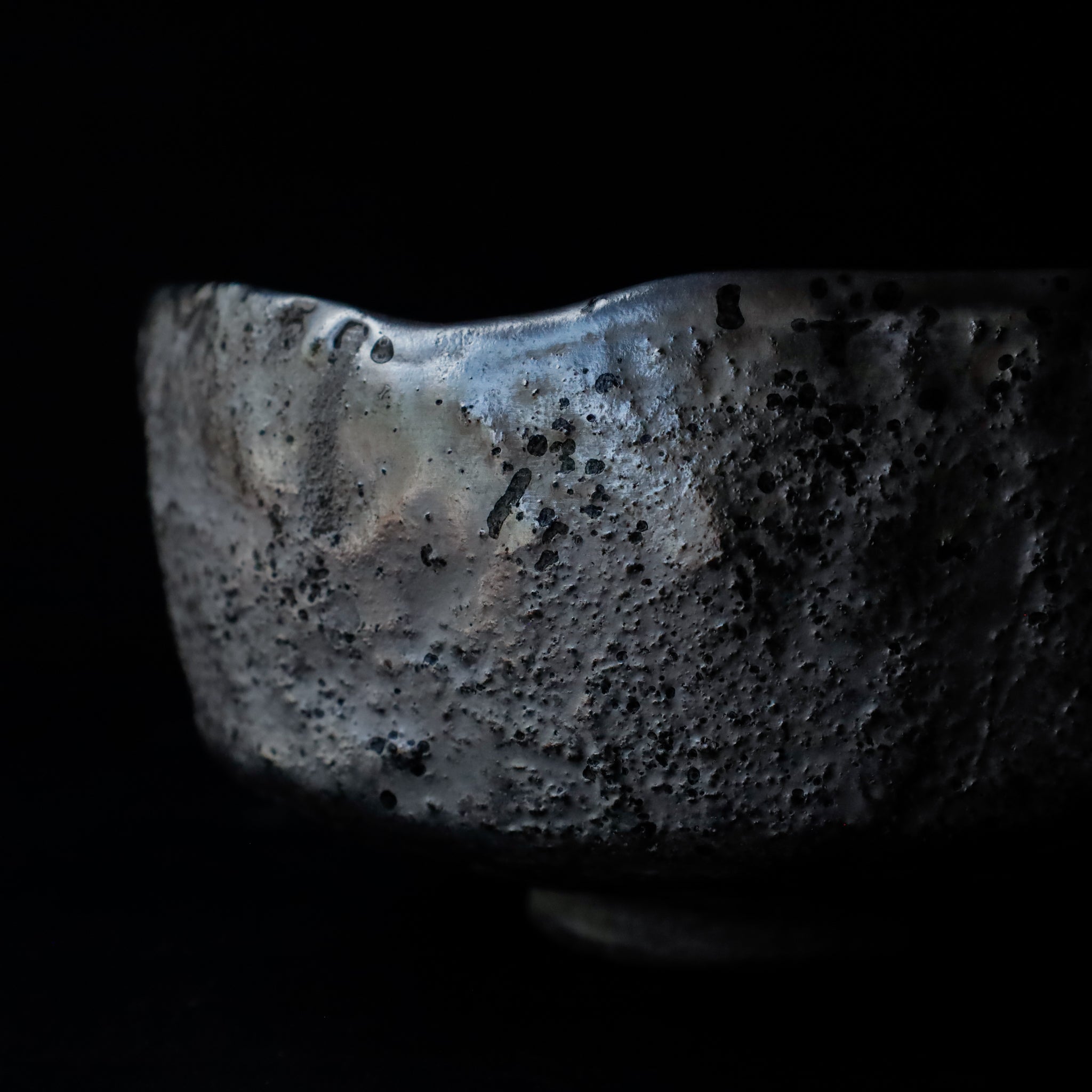 Yuko Ikeda: Silver & Platinum Glaze Tea Bowl (Large)