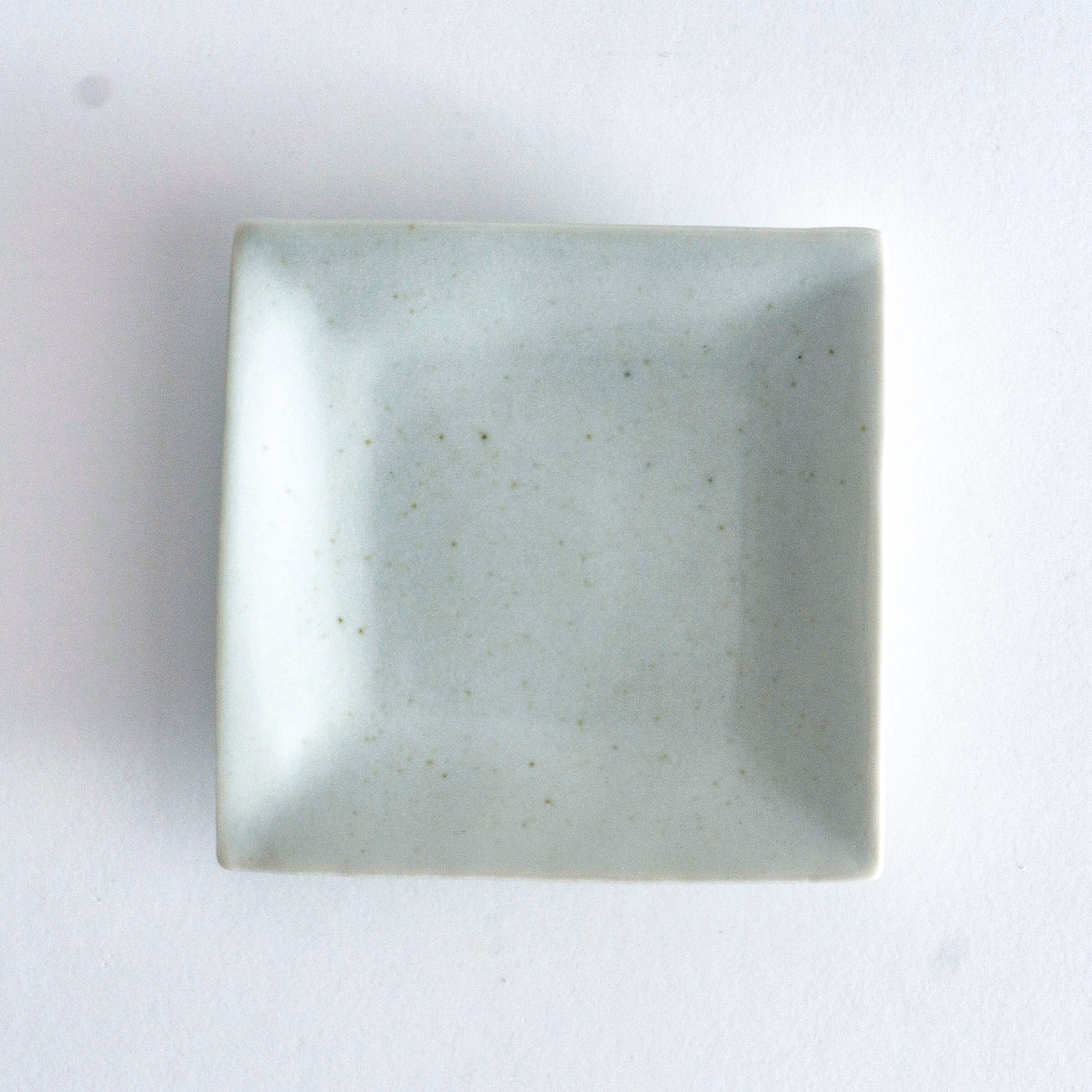弥左エ門窯 正角小皿 古白磁